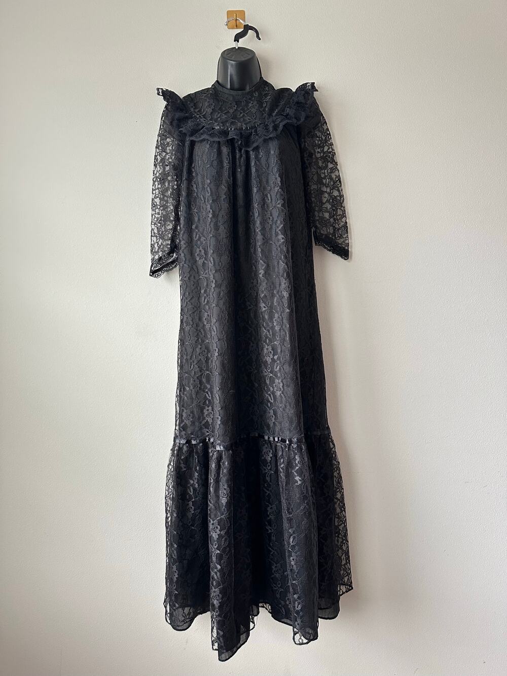 Vintage 70s Good Times Hawaii Black Lace Maxi Dress Victorian Prairie Witchy S